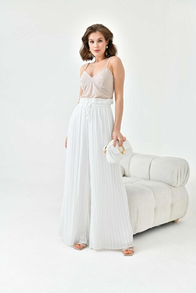 Garmi Pantaloni de damă din șifon plisat, ecru