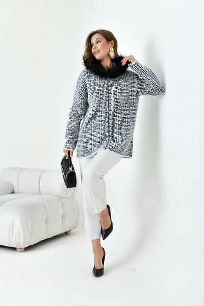 Garmi Ecru Women's Cardigan - Fur Detailed