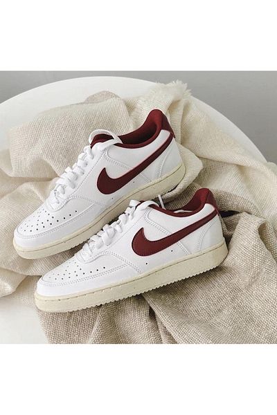 Nike Unisex Court Vision Low Next Nature Casual Sneaker - Claret Red