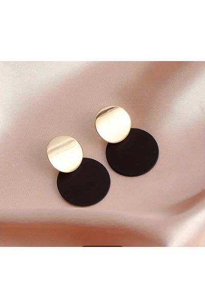 stain Buy Velvety Gold Black Elegant Earrings