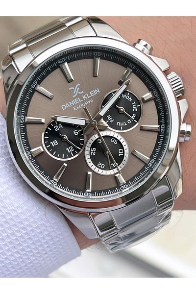 Daniel Klein Men Wrist Watch with Inner Functions Active 30 Mt Water Resistant Fdk.10587F8