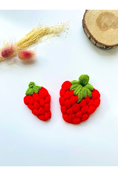 seyranat Anne Kız Kombini 2’li Kırmızı Çilek Desenli 6 Ve 4 Cm Çıtçıt Metal Tokalı Örgü Saç Tokası Seti