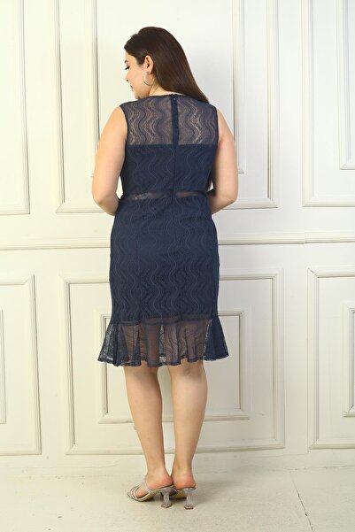 By Saygı Γυναικείο φόρεμα με δαντέλα με κεντημένη φούστα με χάντρες στο μπροστινό μέρος