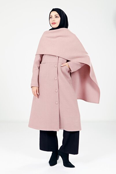 Beyza Cepli ve Düğmeli Pudra Renk Şallı Kaban 9063