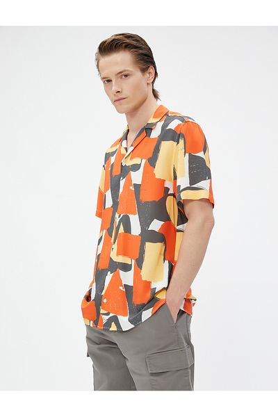 Koton Basic-Cargoshorts mit Spitzentaille und Taschendetail aus Baumwolle