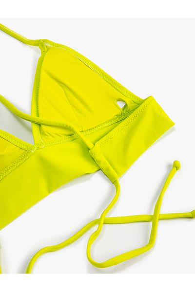 Koton Bedecktes Bralet-Bikinioberteil – Kreuzträger