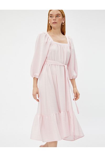 Koton Midi-Lagenkleid mit Gürtel und kurzen Ärmeln