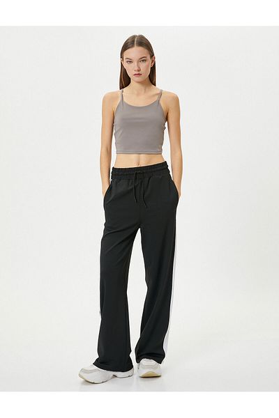 Koton Halber Tank-Top-BH, sportlich, dünner Träger, schmale Passform