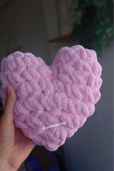 Alize Heart Decorative Pillow 20/20cm