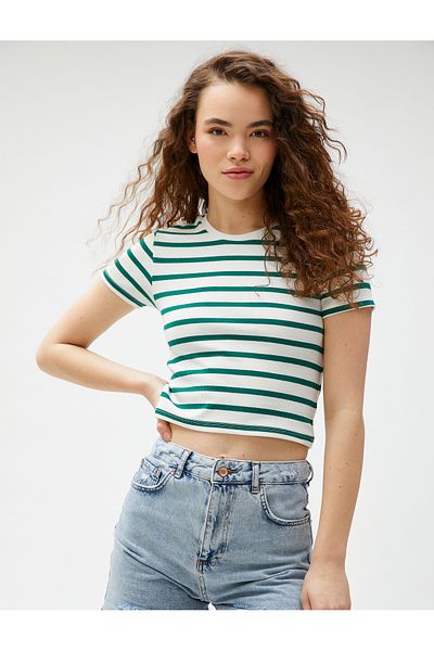 Koton Crop Tričko Crew Neck Krátký rukáv Směs viskózy