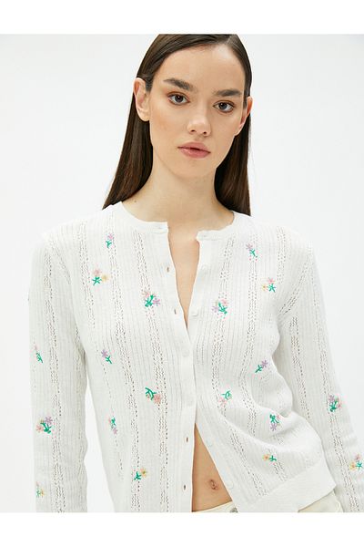 Koton Slim-Fit-Cardigan mit Blumenmuster