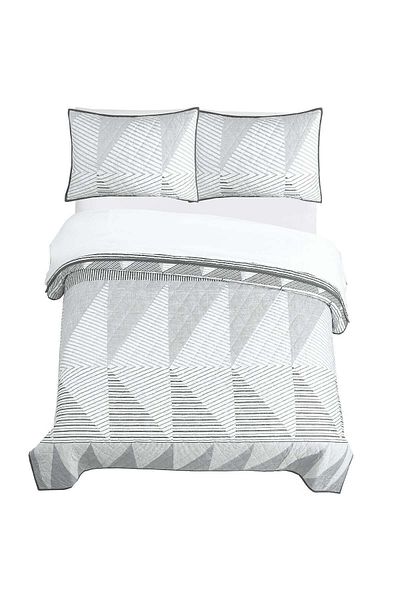 Orange Bed & Bath New Big | Double Size Bed Quilt 3 Pieces - Big Triangle Patch|black259 × 236 ,cm