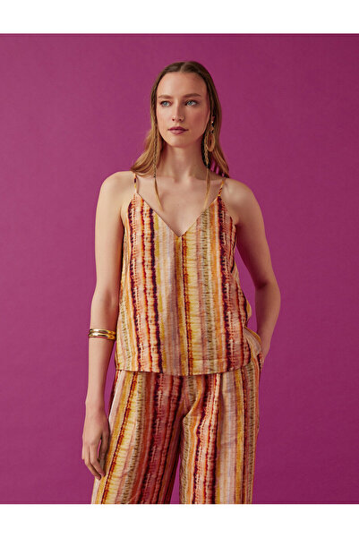 Koton Vzorované tílko s tenkým páskem a výstřihem do V