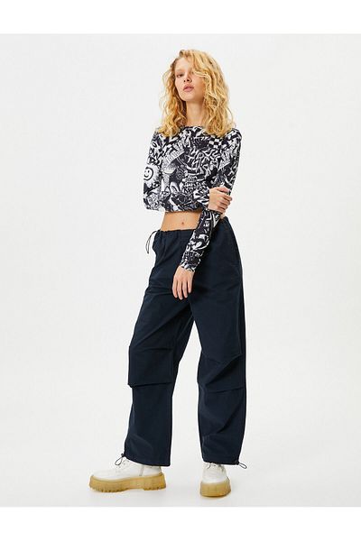 Koton Oversize Παντελόνι Parachute με λεπτομέρεια δαπέδου και τσέπες βαμβακερό