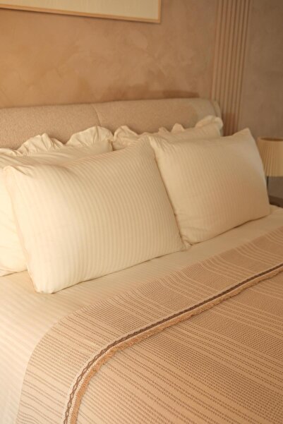 NEEDLE LACE ÇOK AMAÇLI YATAK/KOLTUK ÖRTÜSÜ