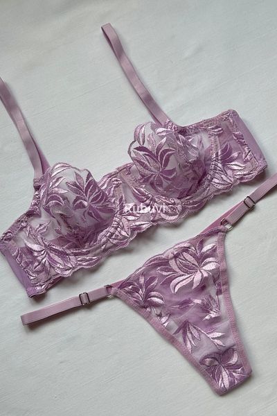 Rubuvi Bralet de damă liliac - Set de sutien și chiloți sexy de zestre cu trandafiri, sârmă și dantelă