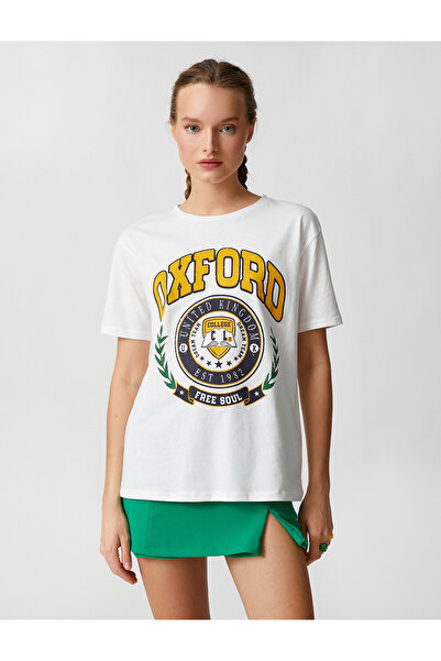 Koton Vysokoškolské tričko s krátkym rukávom Relax Fit