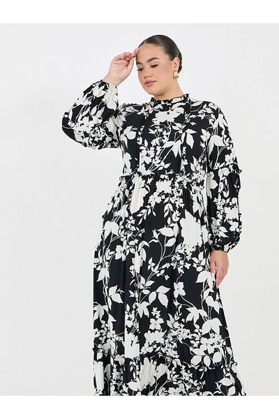 Styli Plus Size Floral Print A-Line Maxi Dress