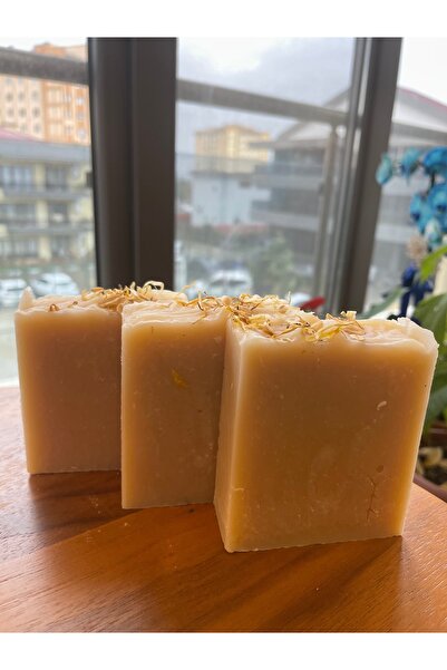 DH NATURAL صابون حليب الماعز والعسل مصنوع يدويًا (صابون صلب)