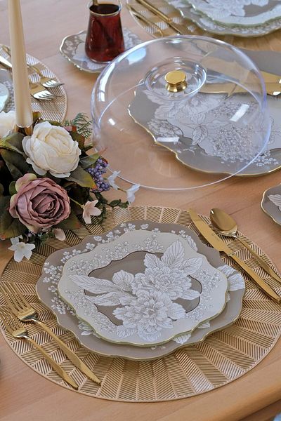 Glore Belize Gold Gilded 34 Piece Cake Serving Set for 6 People