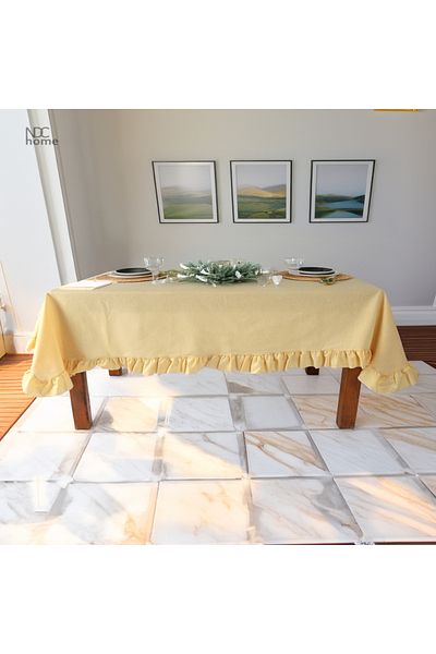 NDC HOME Față de masă cu volane din in galben