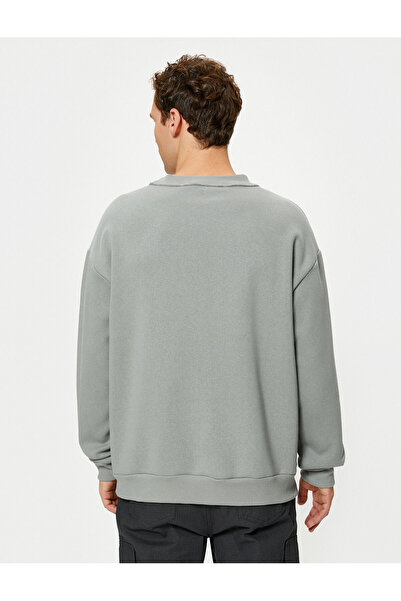 Koton Flintstones Crew Neck Sweat Comfortable Cut Εκτυπωμένο με άδεια χρήσης