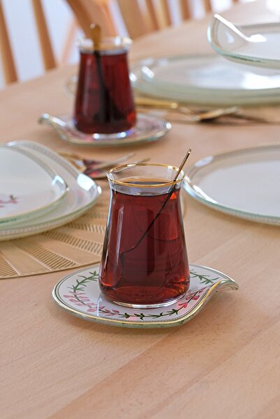 Glore Crocus Gold Gilded 12-Piece Glass Tea Set for 6 People