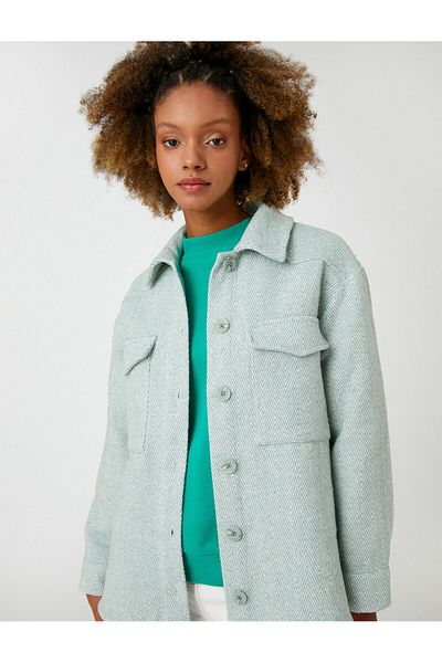 Koton Übergroße Jacke, Hemdkragen, lange Ärmel, Tasche, detailliert