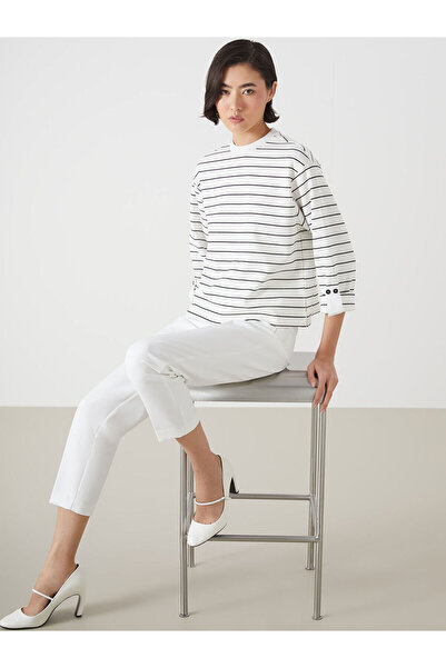 LC Waikiki LCW Vision Раирана велосипедна яка Раирана дамска тениска (W4)