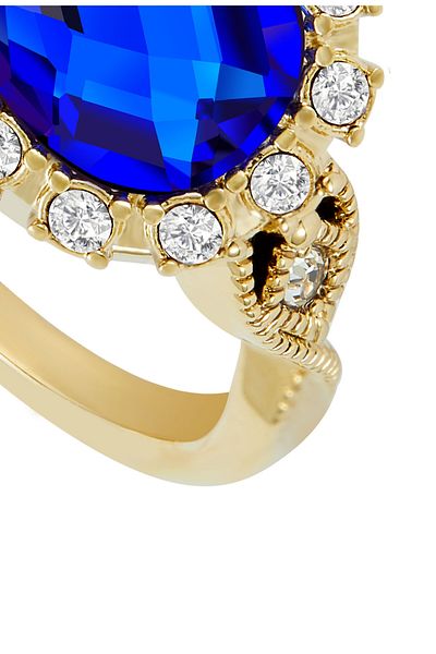 Victoria Hyde Princess's Water Drop Ring