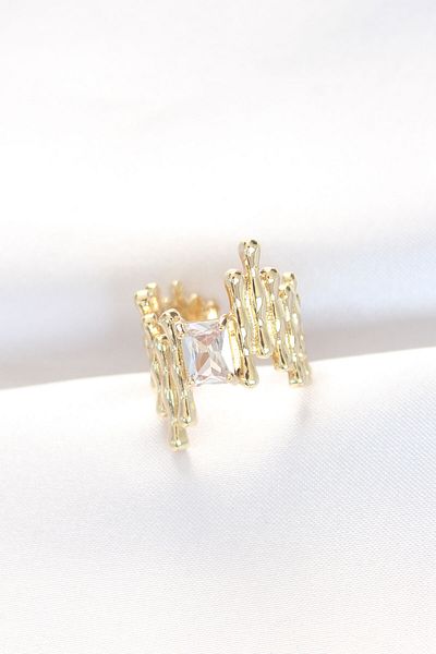 Skygo Adjustable Design - Gold Color Serrated Thick Baguette Ring - TJ-BYK3105