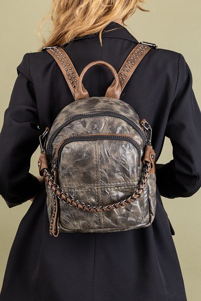Getcho Belay Women's Khaki Backpack – Multi-Eye, Shoulder Strap, Patent Leather Texture