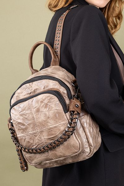 Getcho Belay Women's Mink Backpack – Chain Detail, Stapled Strap, Multi-Pockets, Suitable for Daily Use