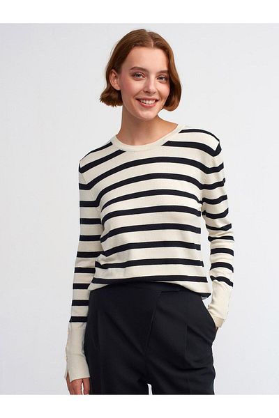LİLYUM WEAR -Bisou- 4696 Crew Neck Soft Sweater with Mid Sleeve Drops
