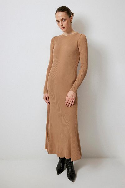 Touché Privé KNITTED STRAIGHT NECKLACE DRESS