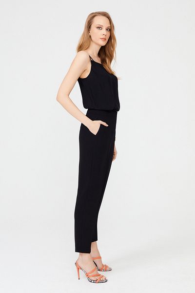 Naramaxx Classic Pipe Leg Trousers