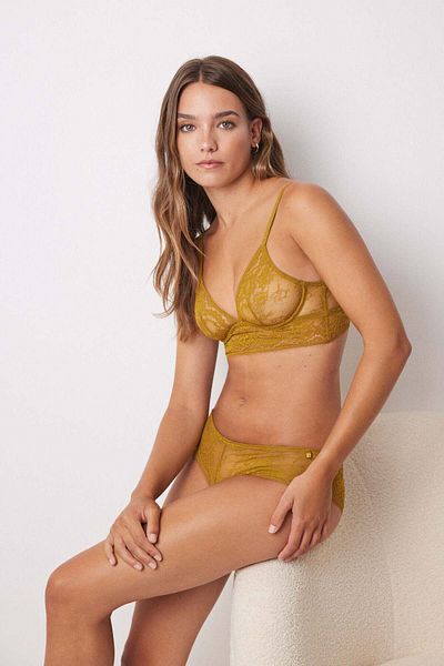 Women'secret Wide Brazilian briefs with golden lace