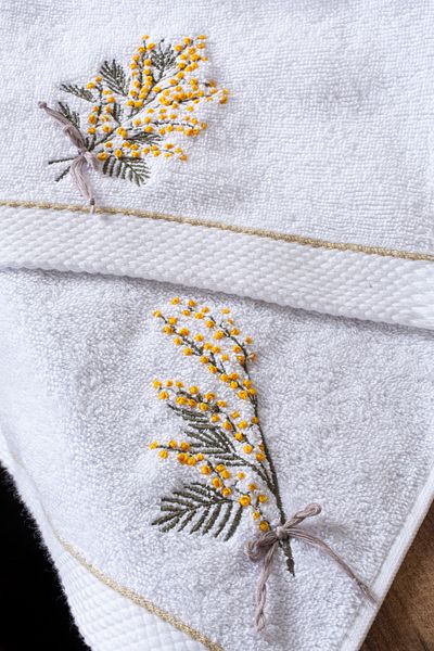 LAVENDIER Mimosa Hand Embroidered 30X50 Triple Kitchen/Hand Towel 100% Cotton