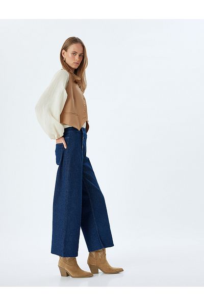 Koton Pantaloni din denim cu talie înaltă, cu picioare largi, blugi cu nasturi