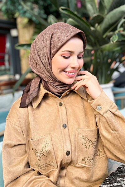 Aker Jakarlı Eşarp - Monogram Desen - BF6060950-931 - Kahve
