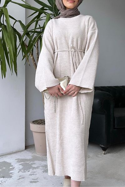 Vaniza Lace-Up Long Crew Neck Knitwear Dress