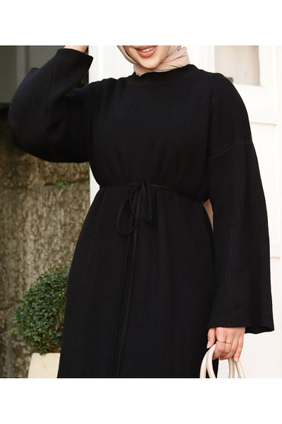 Vaniza Lace-Up Long Crew Neck Knitwear Dress