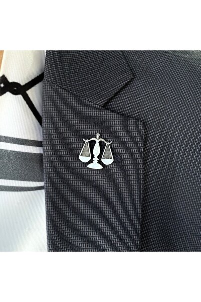 Sima Silver Gümüş Adalet Terazisi Figürlü Erkek Rozet Yaka Iğnesi Takı