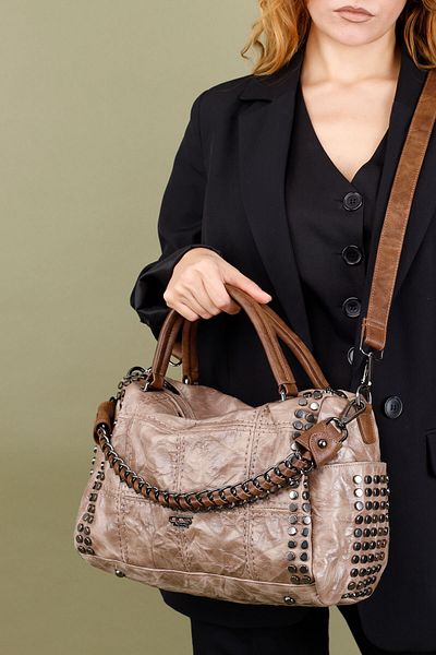 Getcho Yasur Women's Chain Detailed Crossbody Bag