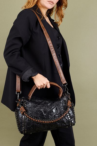 Getcho Yasur Women's Chain Detailed Crossbody Bag