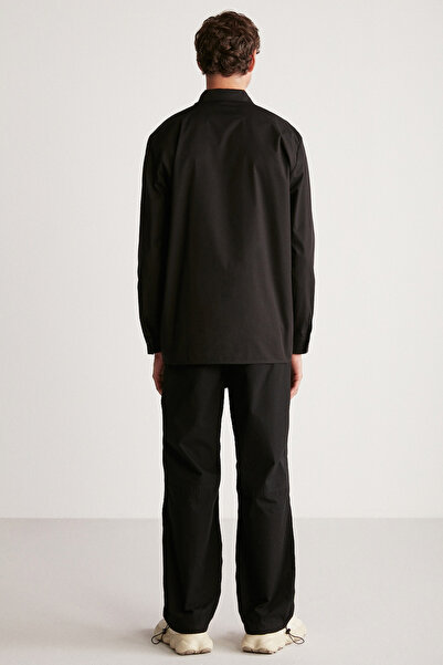 GRIMELANGE Mılton Erkek Regular Fit Standart Kesim %100 Pamuk Kalın Dokulu Baskı Ve Yazı Nakışlı Siyah Gömlek