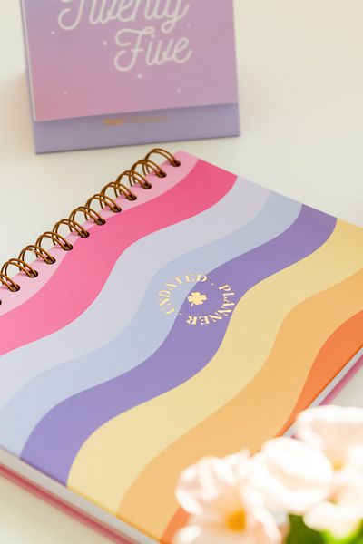 Matt Notebook Планер A5 Rainbow - спирален и неограничен
