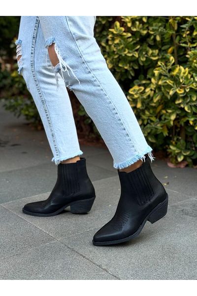 Pine Cone Women's Casual Boots
