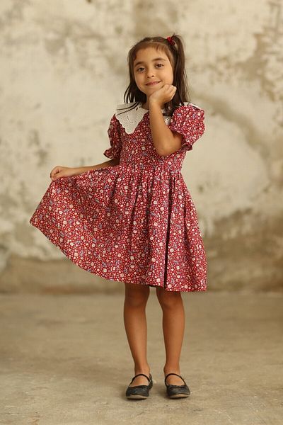 KÜÇÜĞÜM BUTİK Vintage κοριτσίστικο φόρεμα με λαιμόκοψη μπορντό φλοράλ ποπλίνα