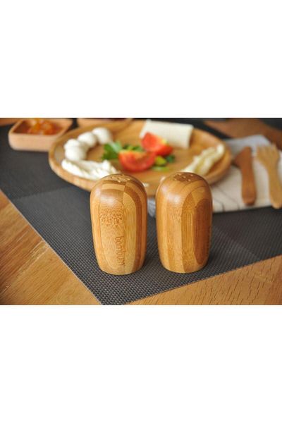 Bambum Piparo Salt and Pepper Shakers